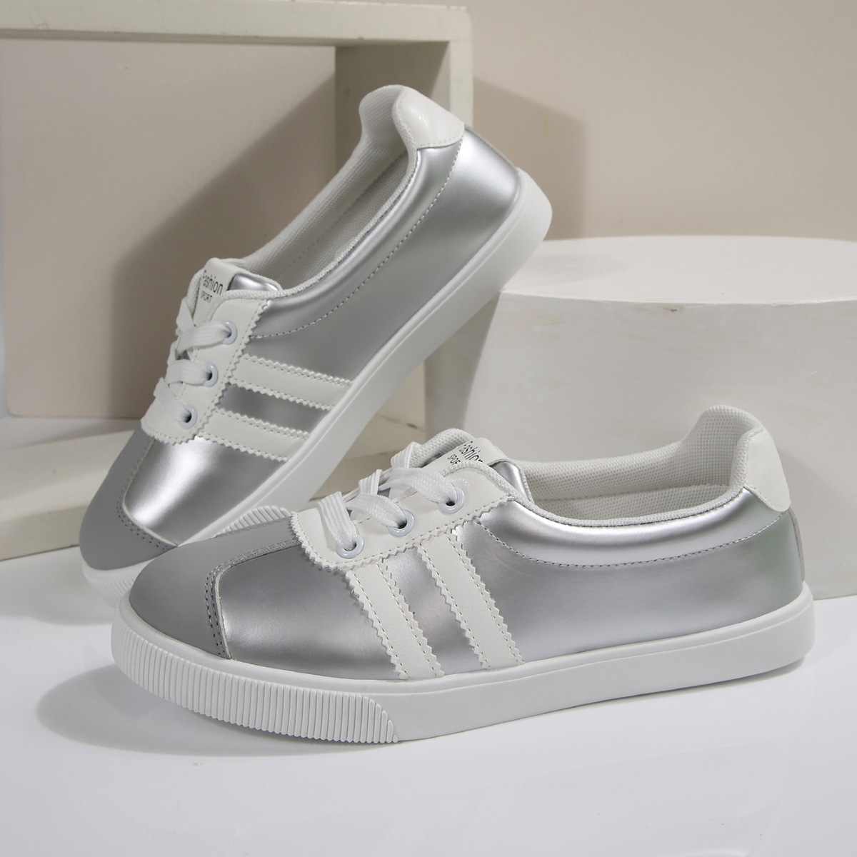 Running Shoes Lightweight - Korean Style Women Spring Autumn Sneakers